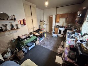 Photo 5- click for photo gallery